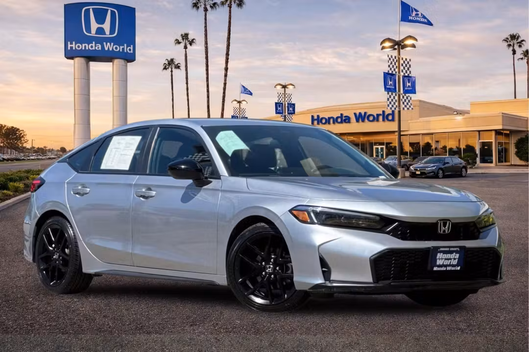 2025 Honda Civic Sport - Image 2