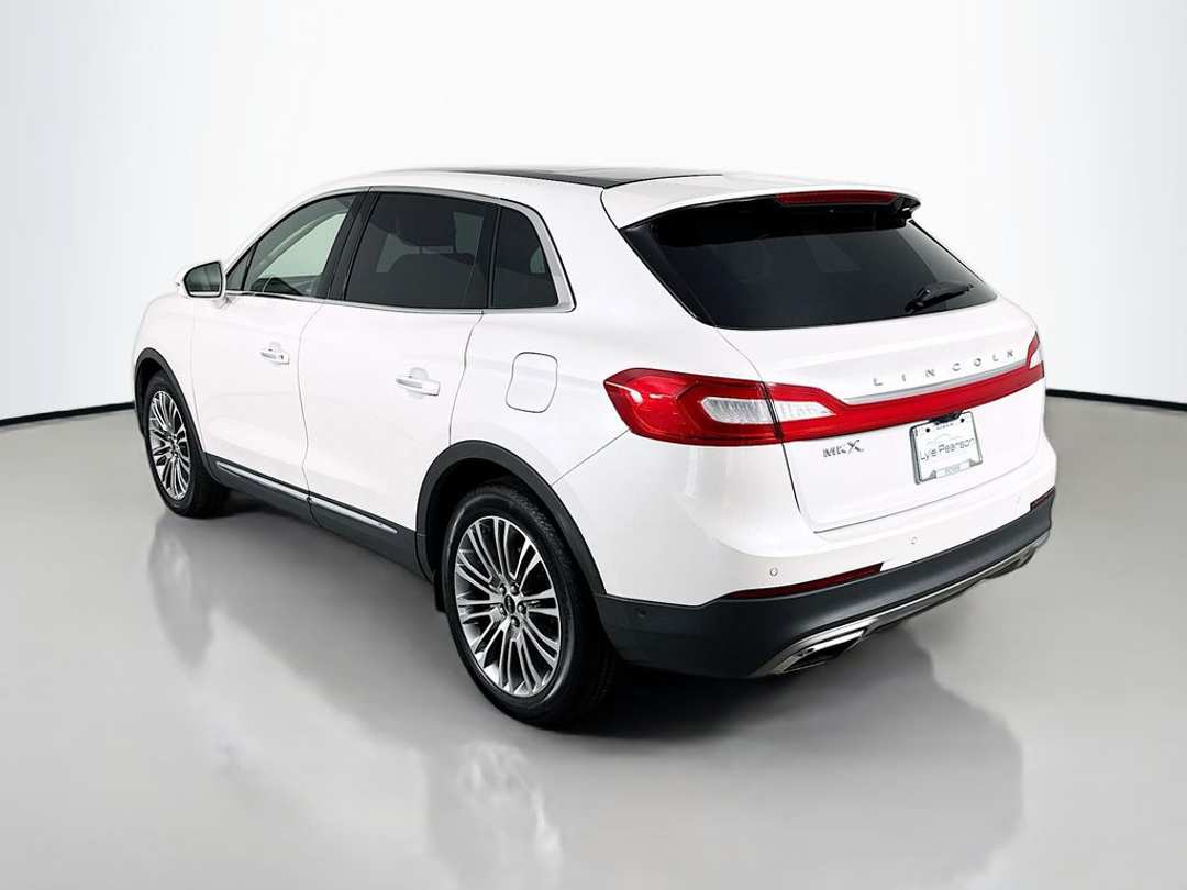 2017 Lincoln Mkx Reserve - Image 3