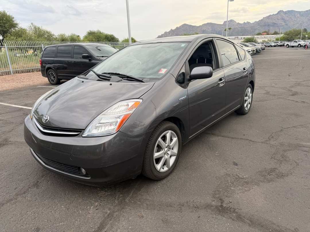 2008 Toyota Prius Touring - Image 3