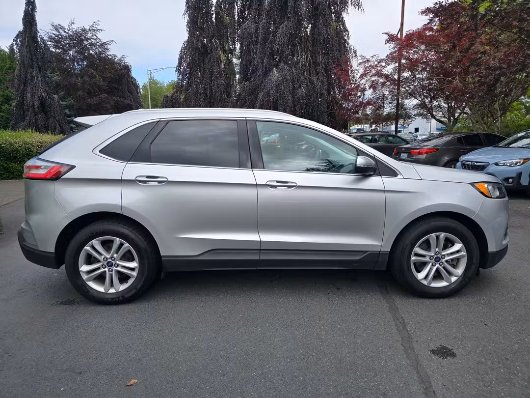 2019 Ford Edge SEL - Image 3