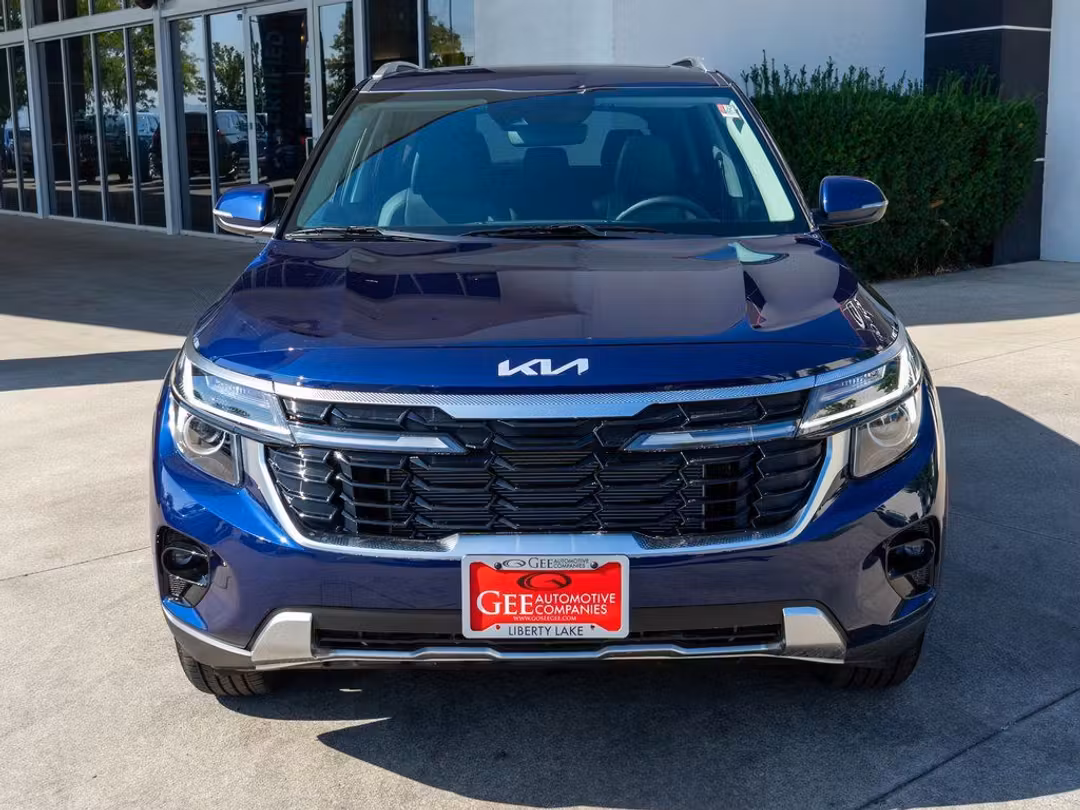 2026 Kia Seltos EX - Image 2