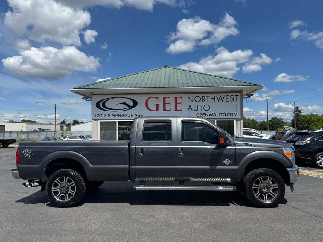 2016 Ford F-350Sd Lariat - Image 2