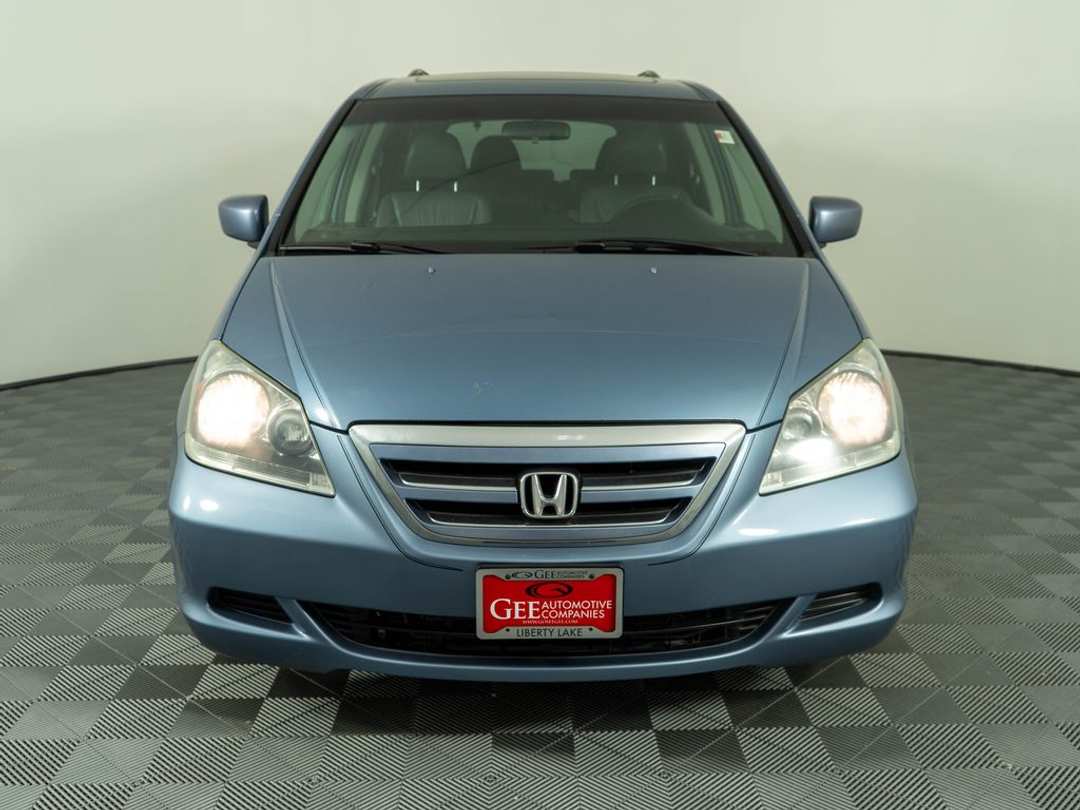 2005 Honda Odyssey EXL - Image 2
