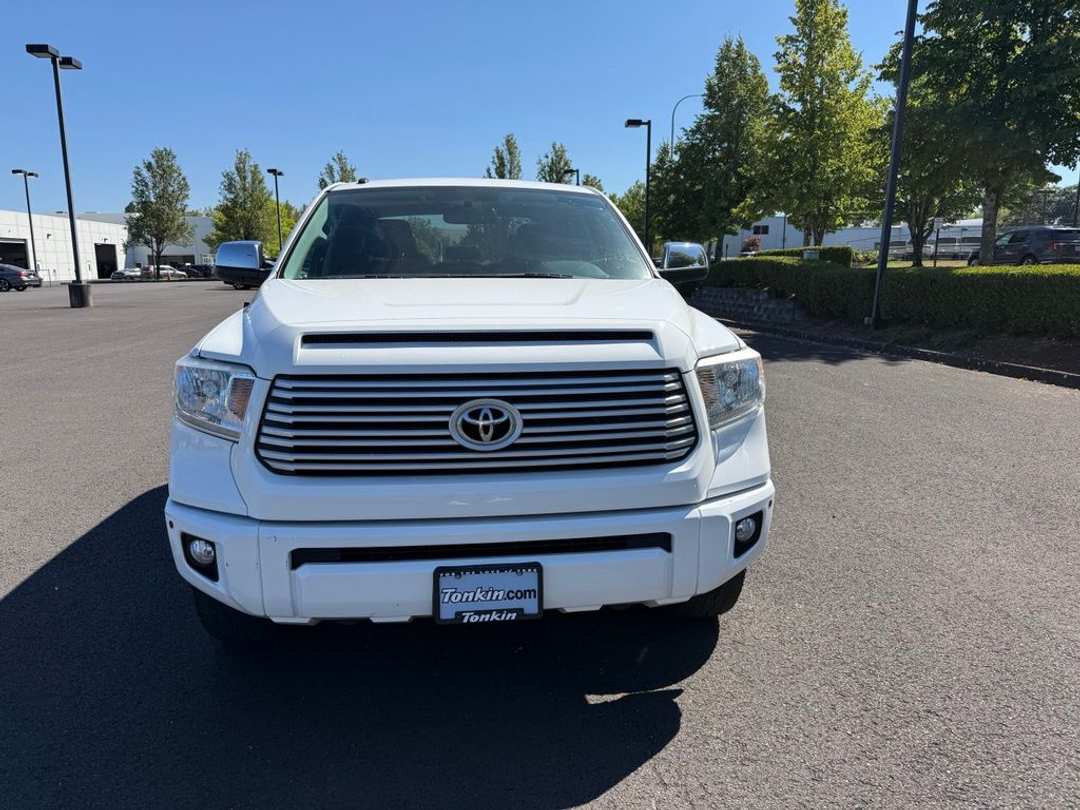 2017 Toyota Tundra Platinum - Image 2