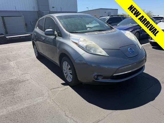 2016 Nissan LEAF S