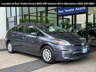 2015 Toyota Prius Plug-In Base