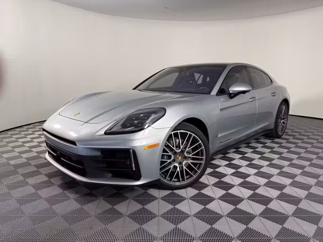 2024 Porsche Panamera 4