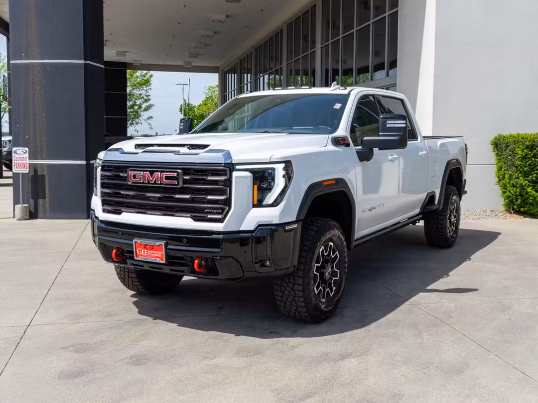 2026 GMC Sierra 2500Hd AT4X - Image 3