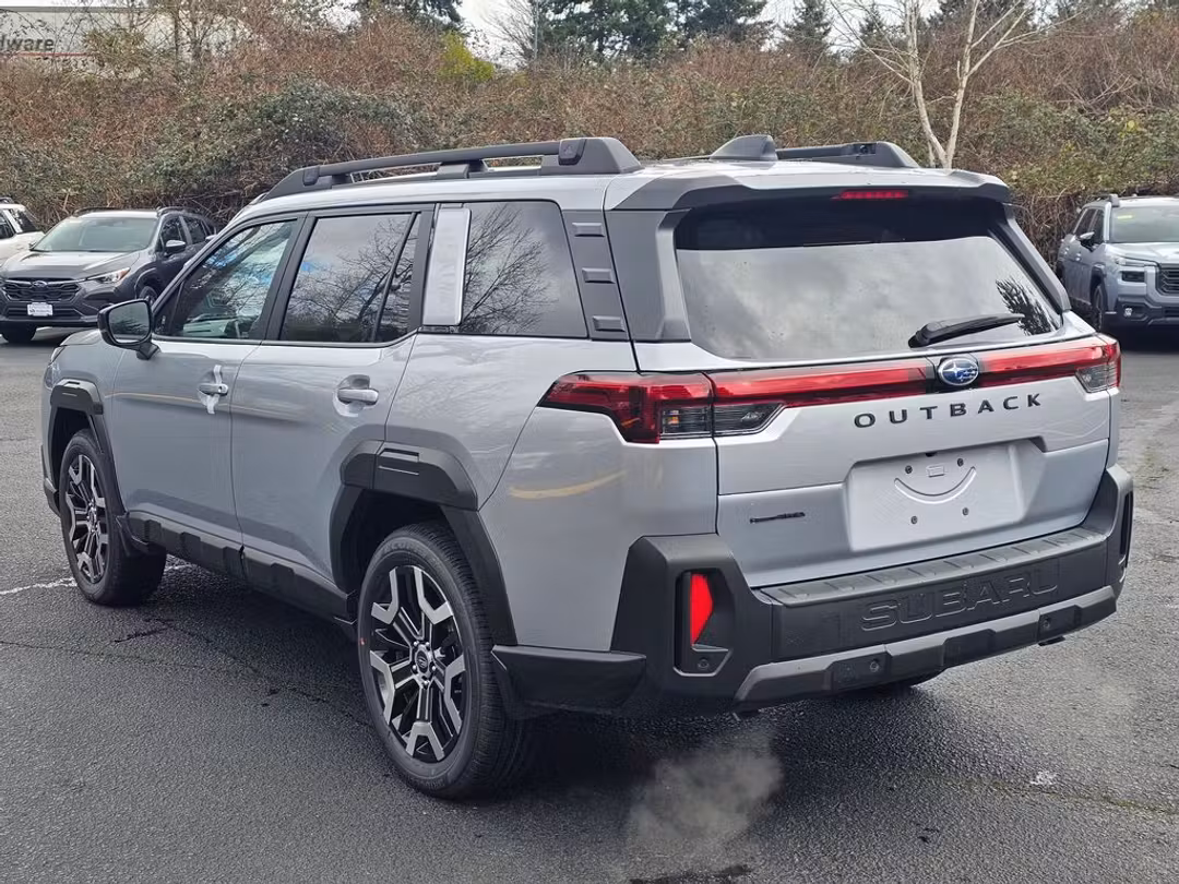 2026 Subaru Outback Touring XT - Image 3