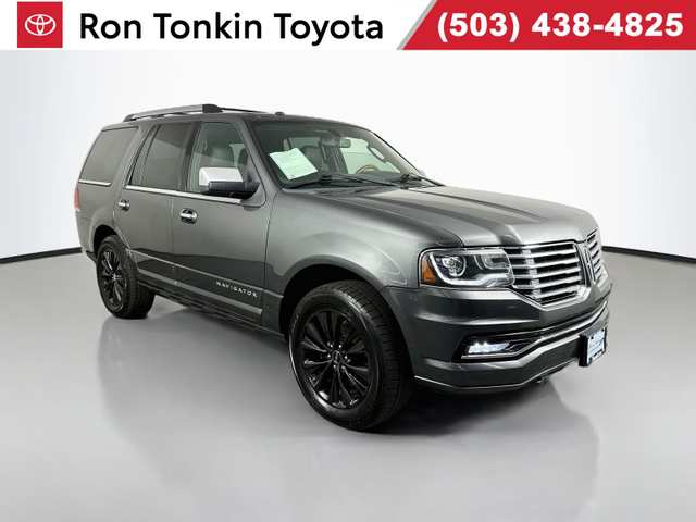 2015 Lincoln Navigator Base