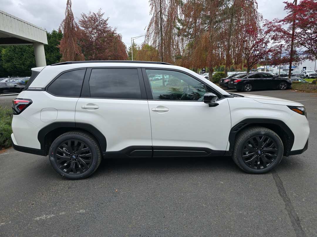 2026 Subaru Forester Sport - Image 3