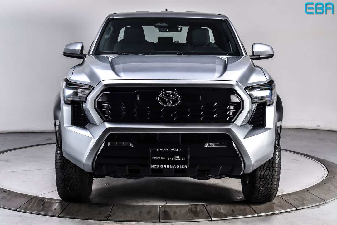 2024 Toyota Tacoma TRD OffRoad - Image 3