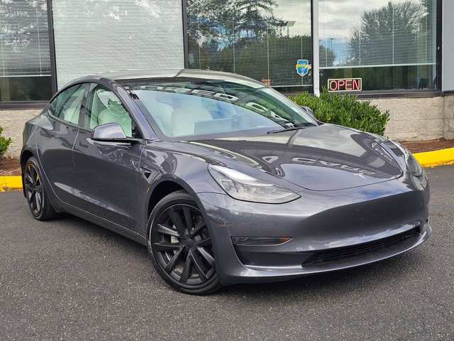 2023 Tesla Model 3 Base