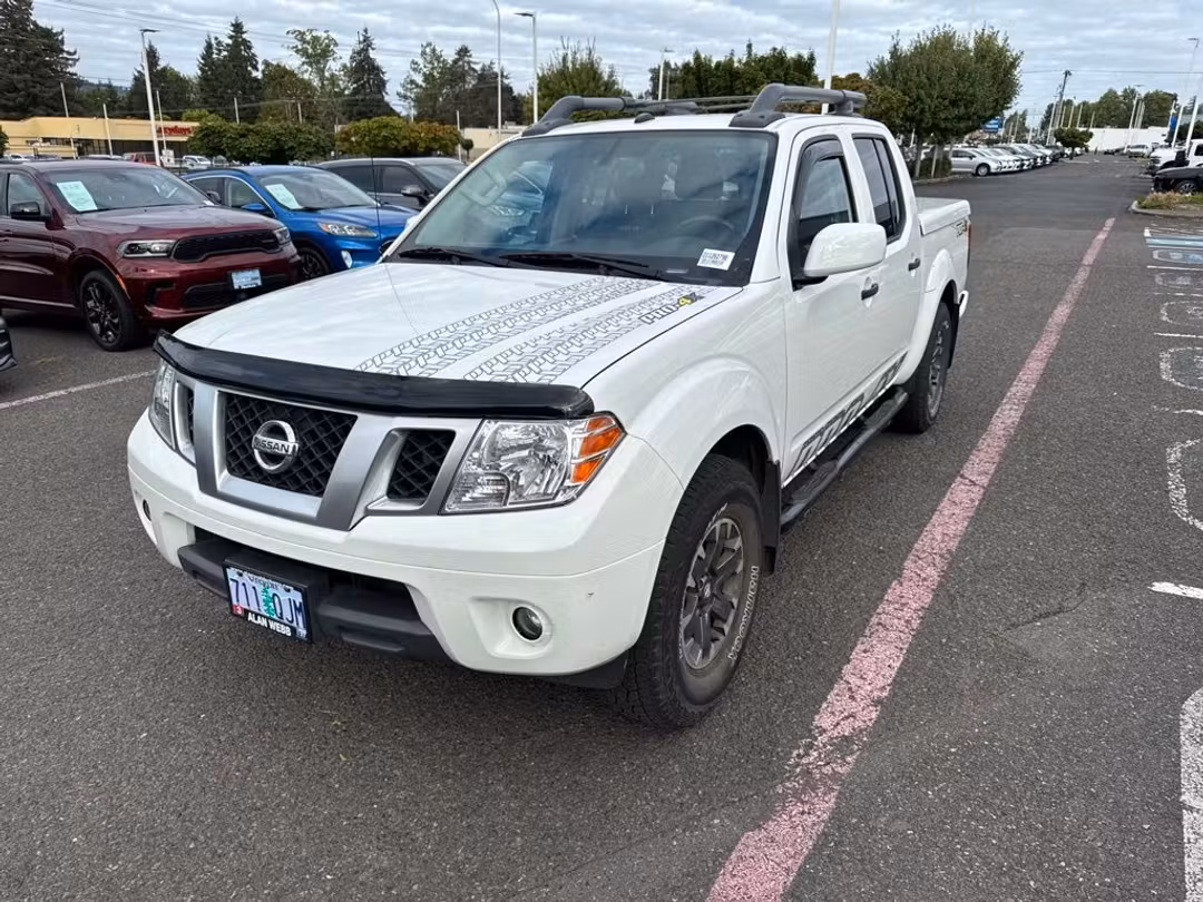 2020 Nissan Frontier PRO4X - Image 3