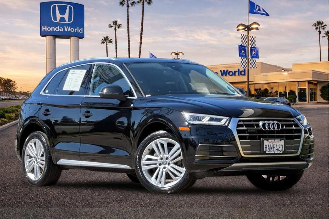 2018 Audi Q5 2.0T Premium Plus - Image 2