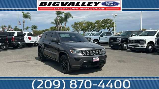 2017 Jeep Grand Cherokee Altitude