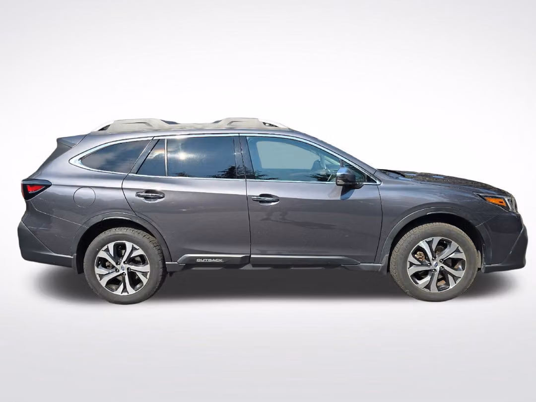 2020 Subaru Outback Touring XT - Image 3