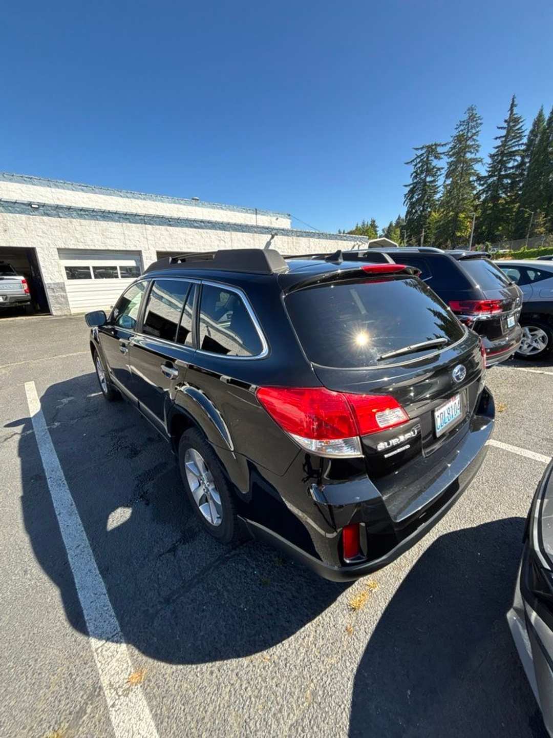 2013 Subaru Outback 2.5i - Image 3