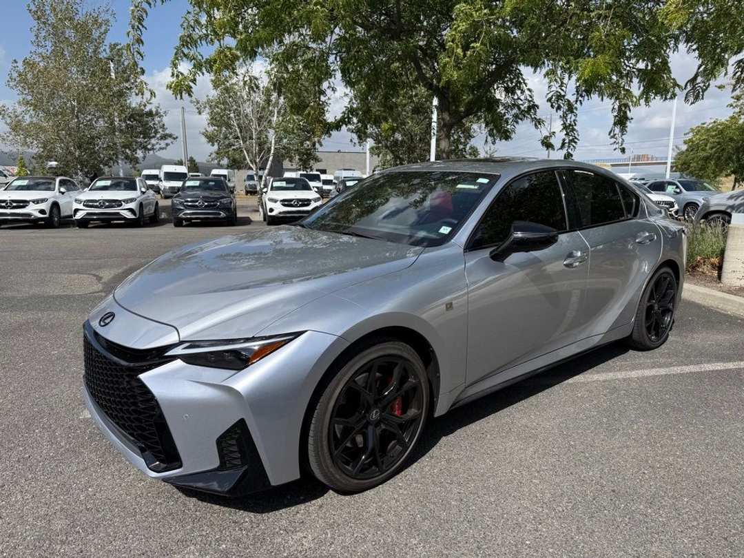 2026 Lexus Is 350 F SPORT - Image 3