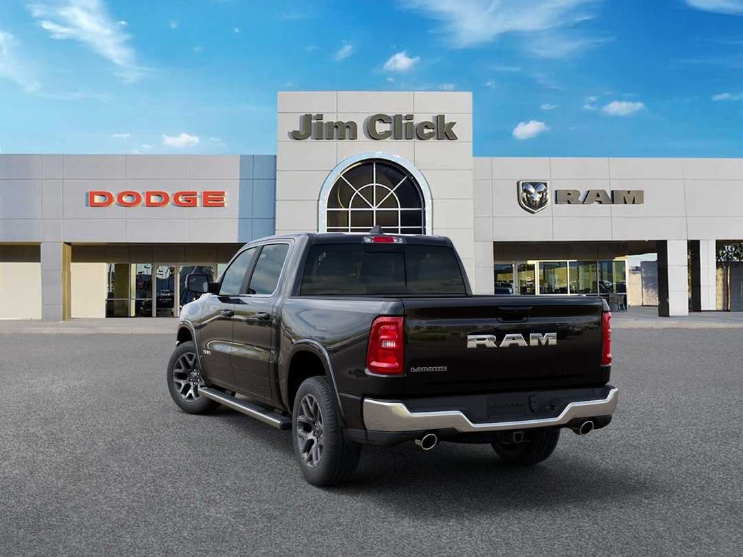 2026 Ram 1500 Laramie - Image 3