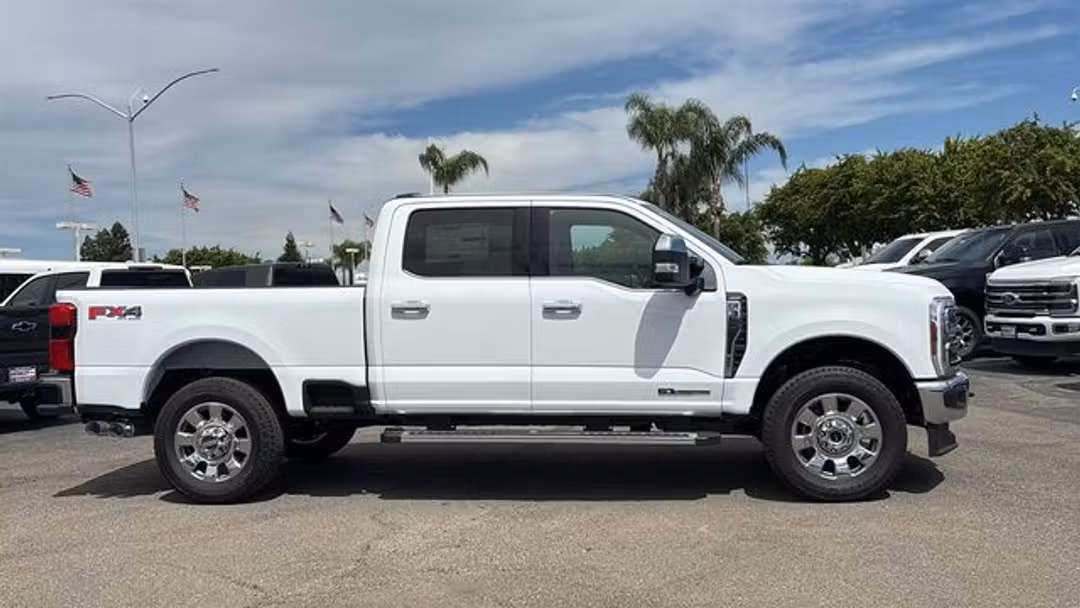 2026 Ford F-350Sd Lariat - Image 2