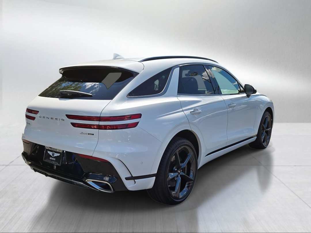 2026 Genesis Gv70 3.5T Sport Prestige - Image 3