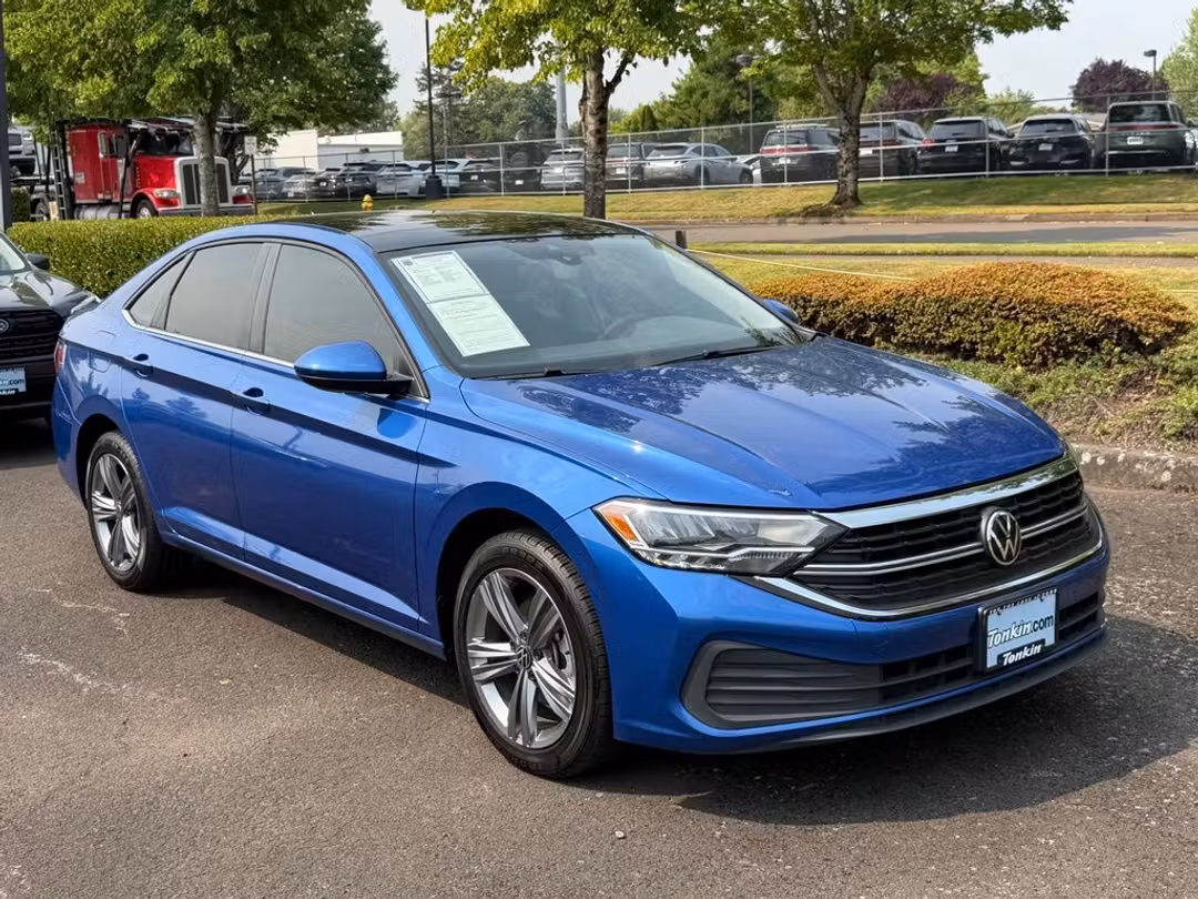 2024 Volkswagen Jetta 1.5T SE - Image 2