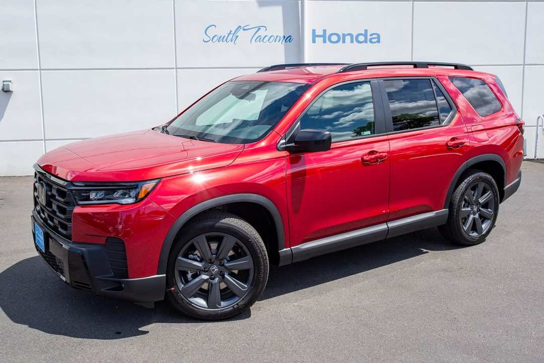 2026 Honda Pilot Sport - Image 2