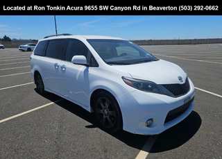 2015 Toyota Sienna SE