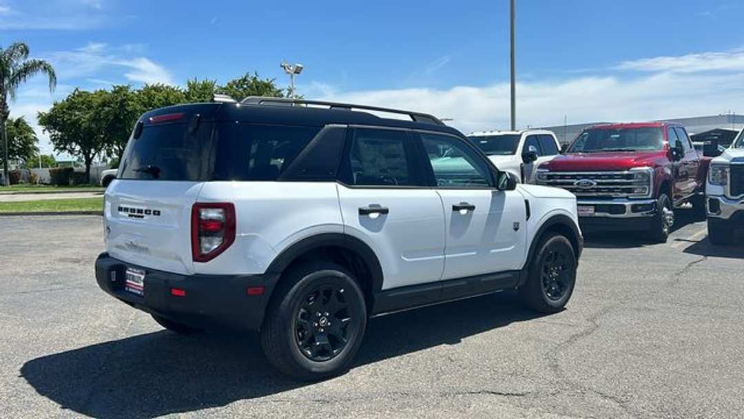 2026 Ford Bronco Sport Big Bend - Image 3