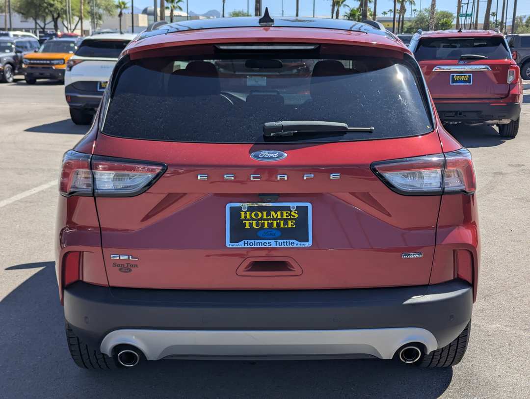 2022 Ford Escape SEL PlugIn Hybrid - Image 3
