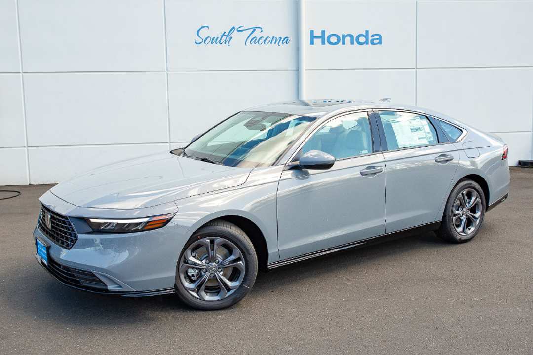 2026 Honda Accord Hybrid EXL - Image 2