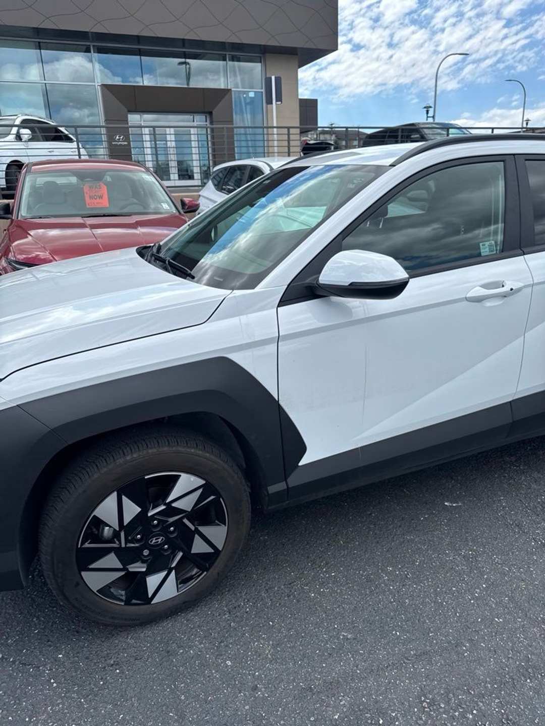 2024 Hyundai Kona SEL - Image 3