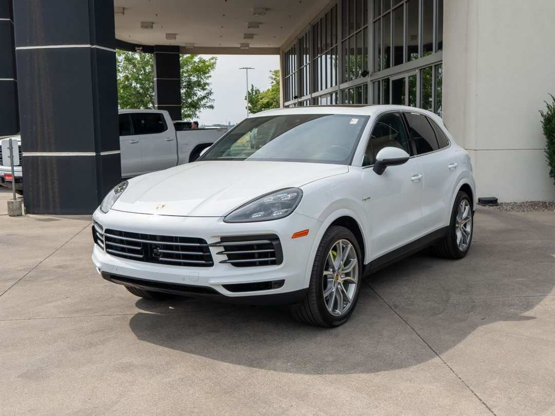 2019 Porsche Cayenne E-Hybrid Base - Image 3