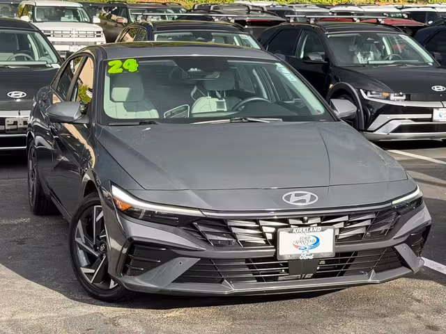 2024 Hyundai Elantra Limited
