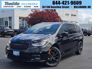 2026 Chrysler Pacifica Select