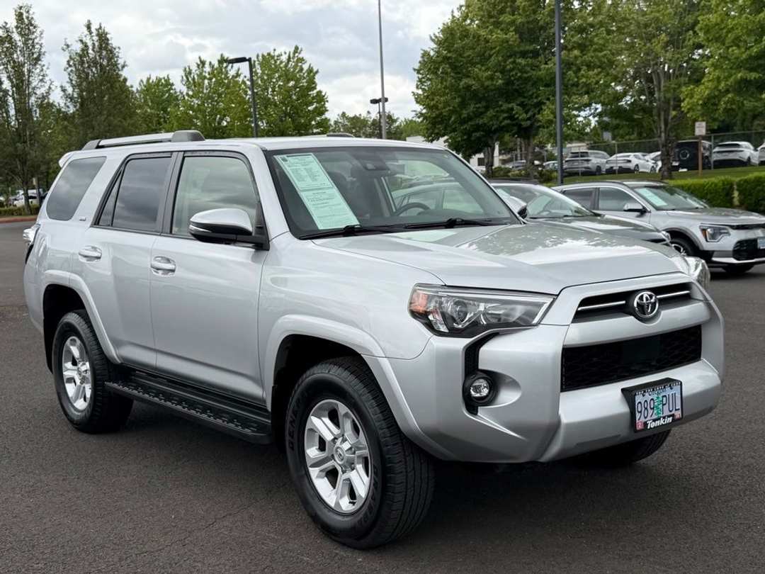 2022 Toyota 4Runner SR5 Premium - Image 2