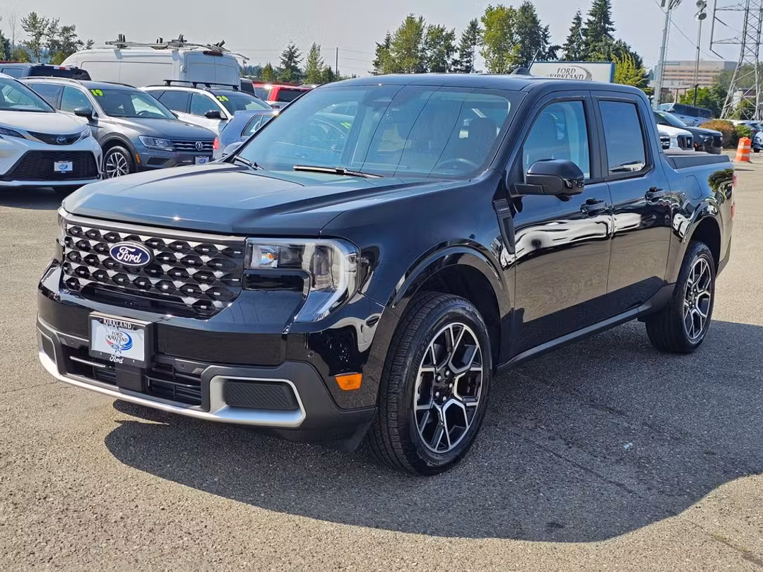 2025 Ford Maverick Lariat - Image 3
