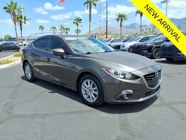 2016 MAZDA Mazda3 i Touring