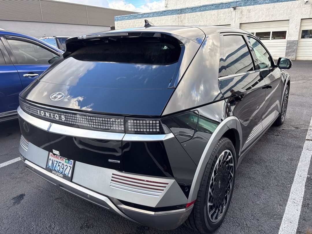 2024 Hyundai Ioniq 5 Limited - Image 3