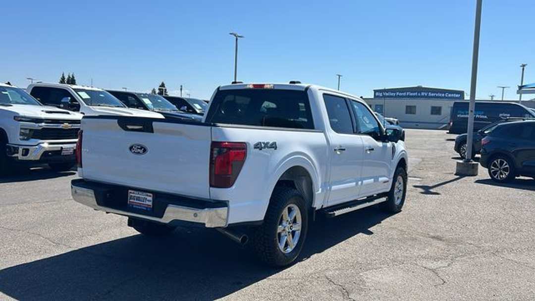 2024 Ford F-150 XLT - Image 3