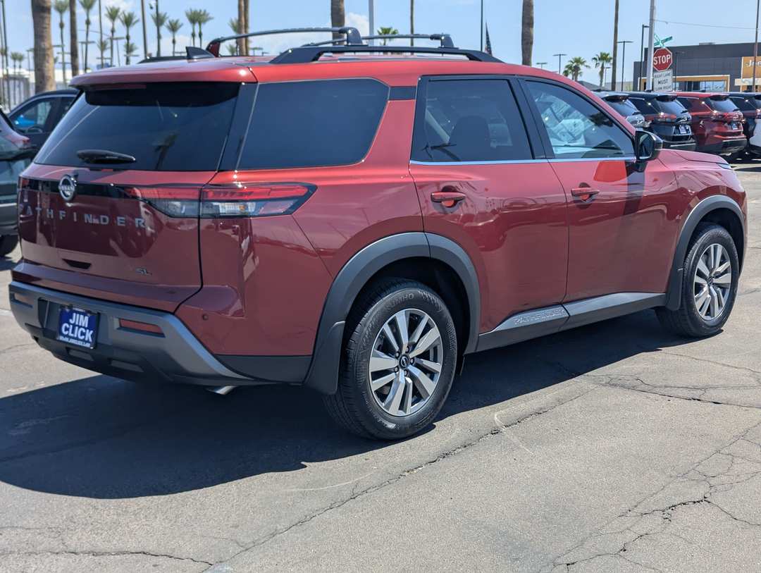 2026 Nissan Pathfinder SL - Image 2