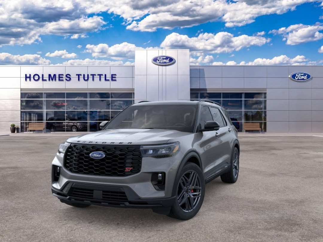 2026 Ford Explorer ST - Image 2