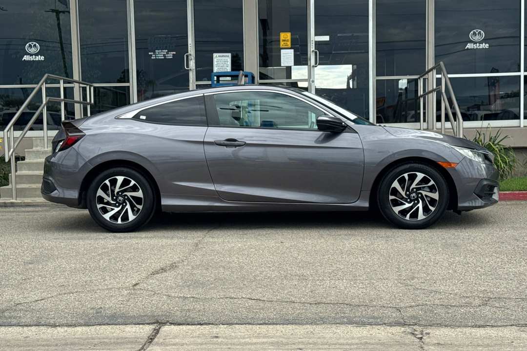 2017 Honda Civic LXP - Image 3