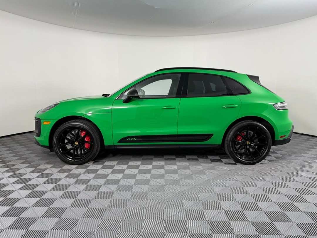 2023 Porsche Macan GTS - Image 2