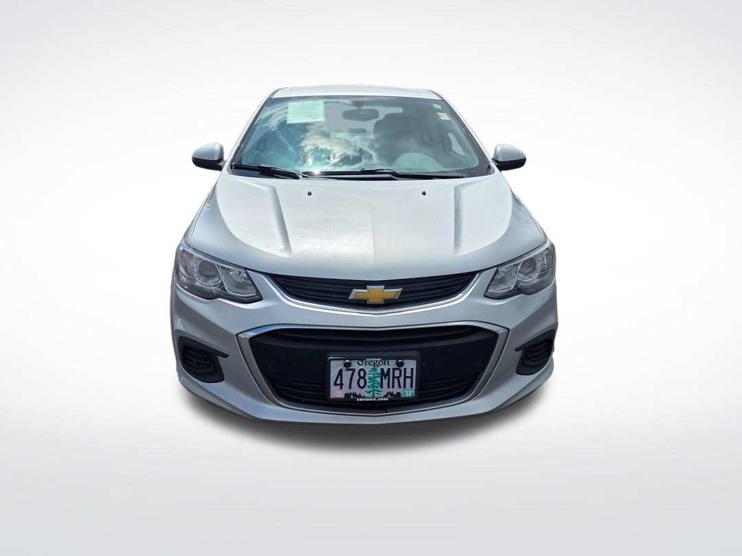 2017 Chevrolet Sonic LT - Image 3
