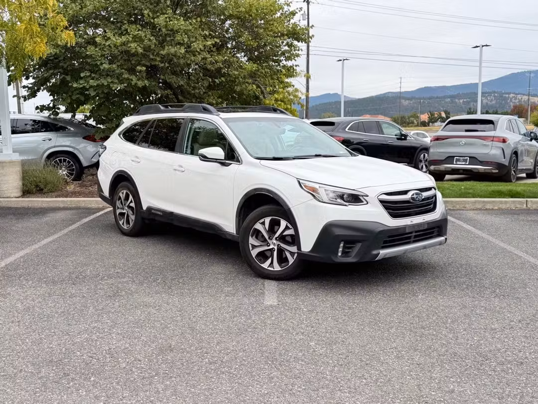 2020 Subaru Outback Limited - Image 2