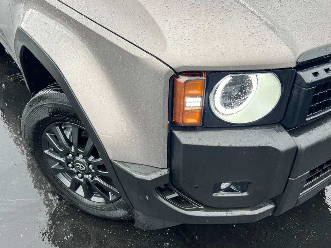 2025 Toyota Land Cruiser Base - Image 2