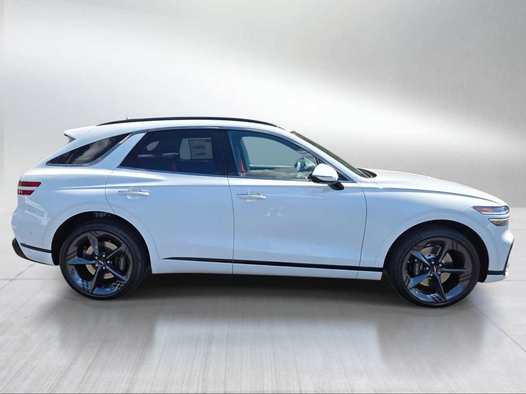 2026 Genesis Gv70 3.5T Sport Prestige - Image 2