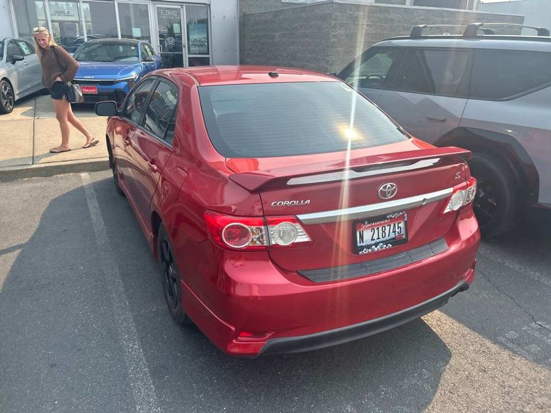 2013 Toyota Corolla S - Image 3